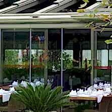 Gri Renkli, Kış Bahçesi, Açılır, Kapanır Cam Tavan