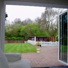 Beyaz, Kış Bahçesi, Akordeon Kapı